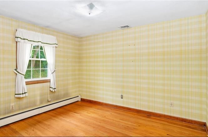 Building Photo - 16 Ingraham St
