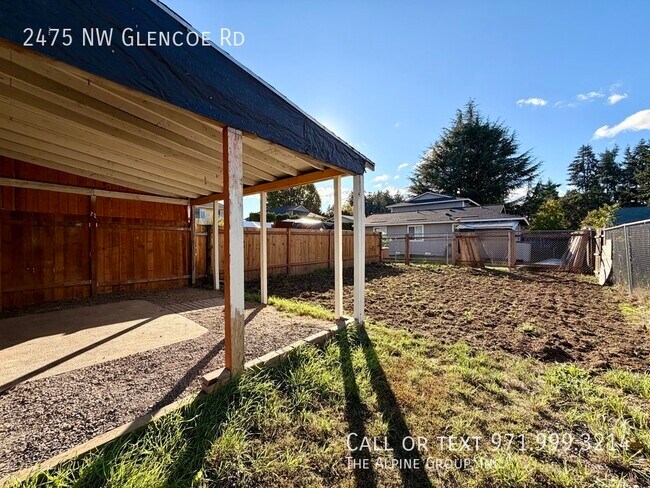Building Photo - 2475 NW Glencoe Rd