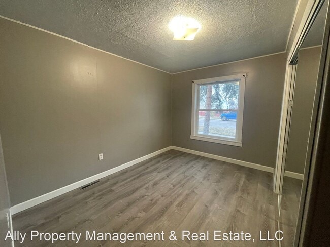 Building Photo - 2 br, 1 bath House - 1235 Q St