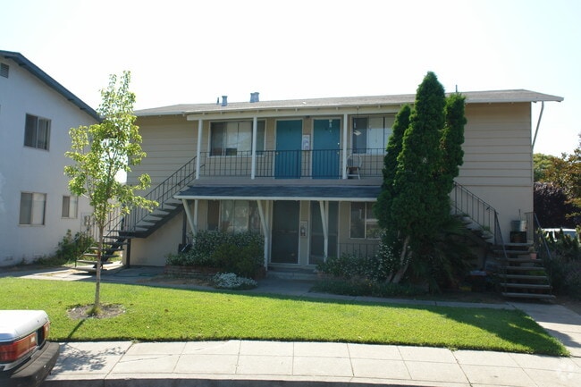 Building Photo - 2359 Galway Ct