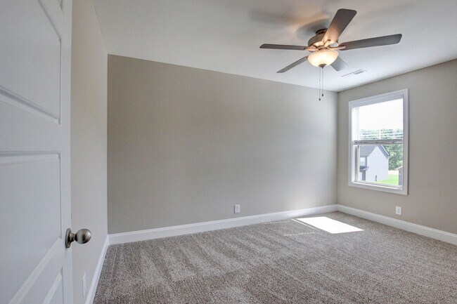 Building Photo - Brand New 3BR, 2.5BA Home!