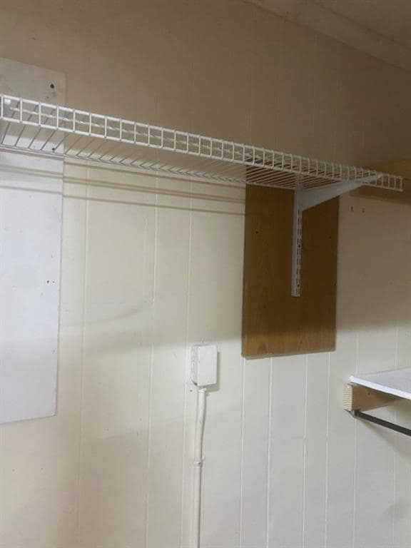 Building Photo - 1732 Cooledge Rd