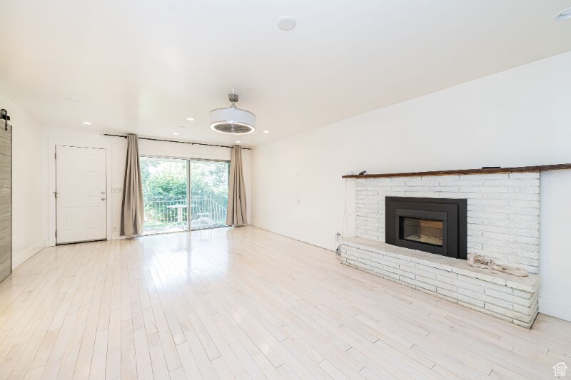 Building Photo - 1074 E 460 S St