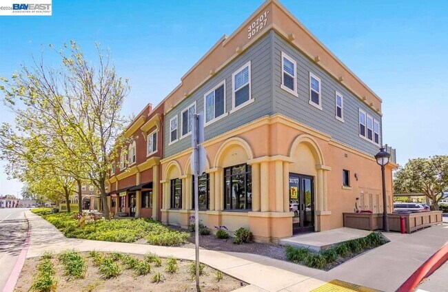 Building Photo - 30927 Union City Blvd