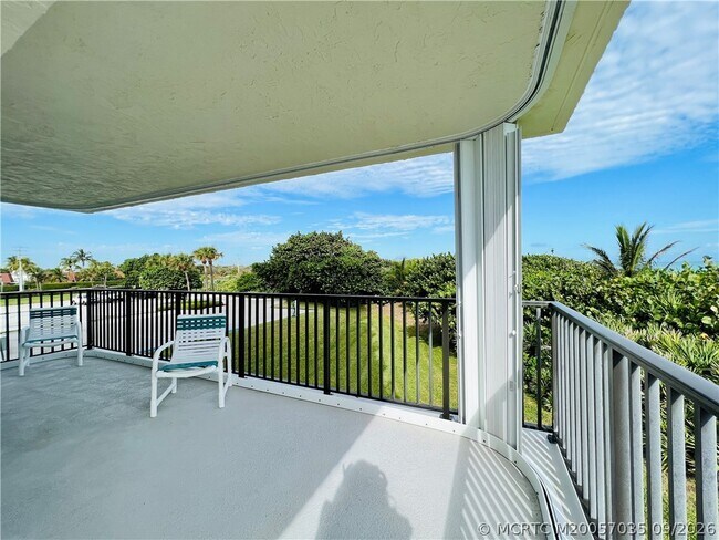 Building Photo - 9400 S Ocean Dr