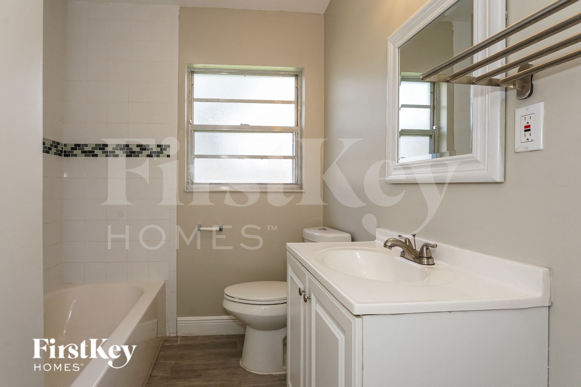 Building Photo - 1500 Dozier Ave