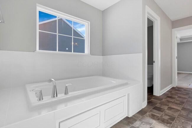 Building Photo - 12122 Warbler Wy