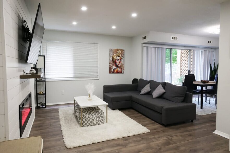 Building Photo - 2912 Kings Chapel Rd