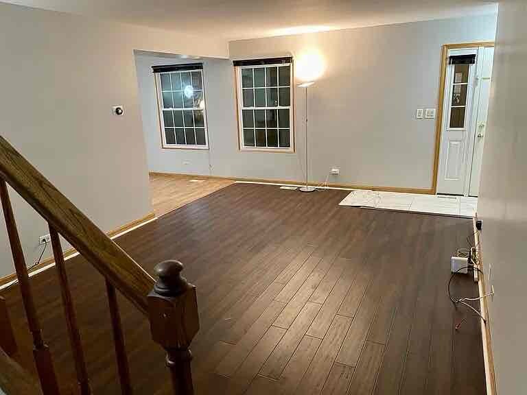 Building Photo - 84 Maplewood Dr