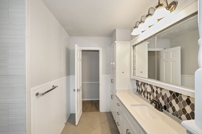 Building Photo - Remodeled Home in Puckett with Lease With ...