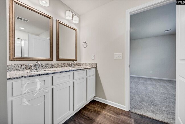 Building Photo - 734 Gatestone Ln