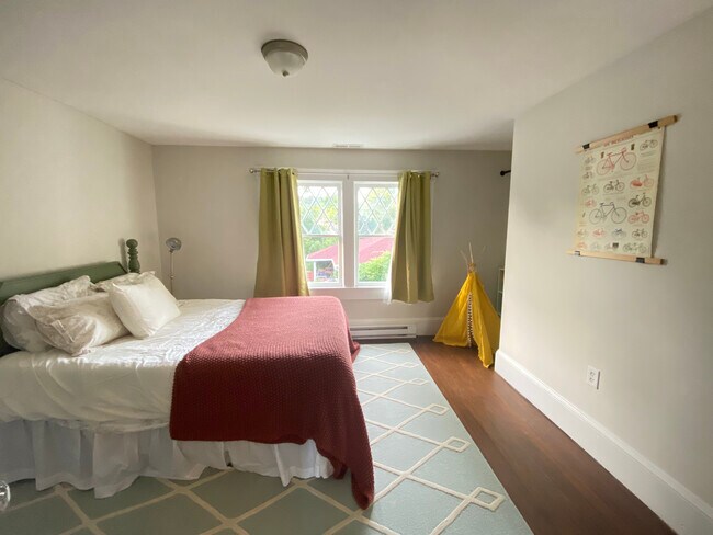 Building Photo - 169 Neely Rd