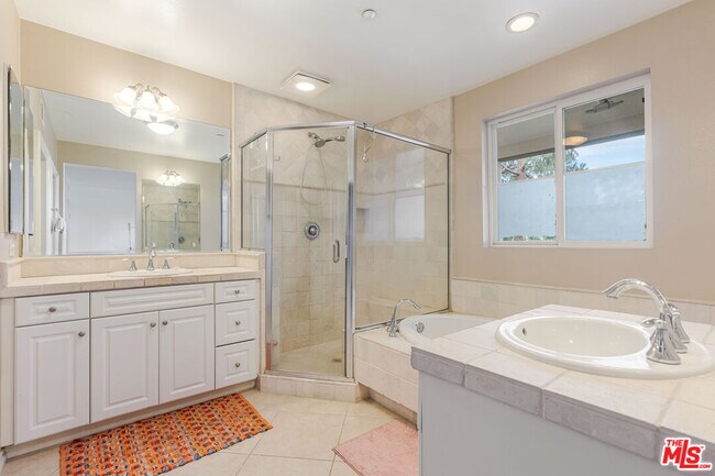 Building Photo - 13031 Villosa Pl