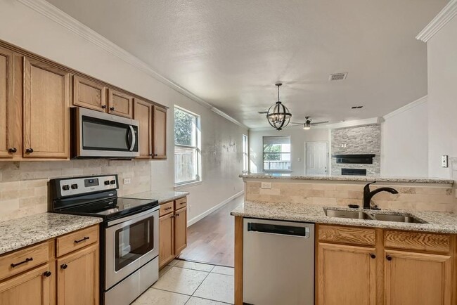 Building Photo - 8008 Serenity Way