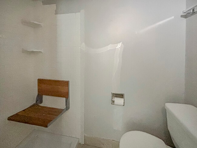 Building Photo - 5156 W 63rd Pl