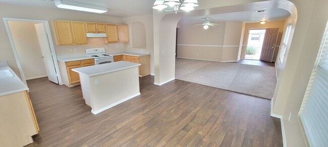 Building Photo - Cooper & Elliot (Neely Ranch) cul de sac rental