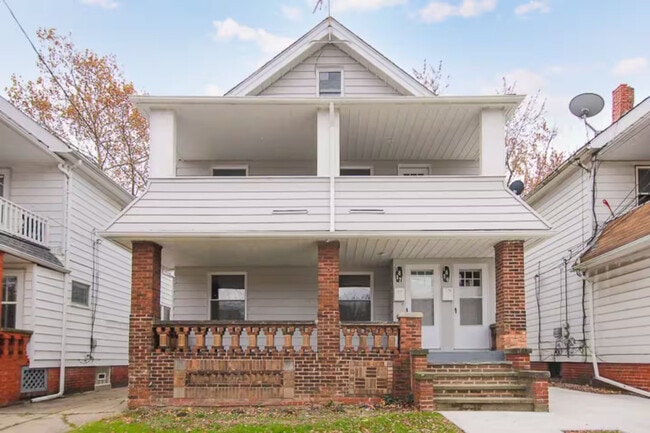 Building Photo - 1817 Mayview Ave