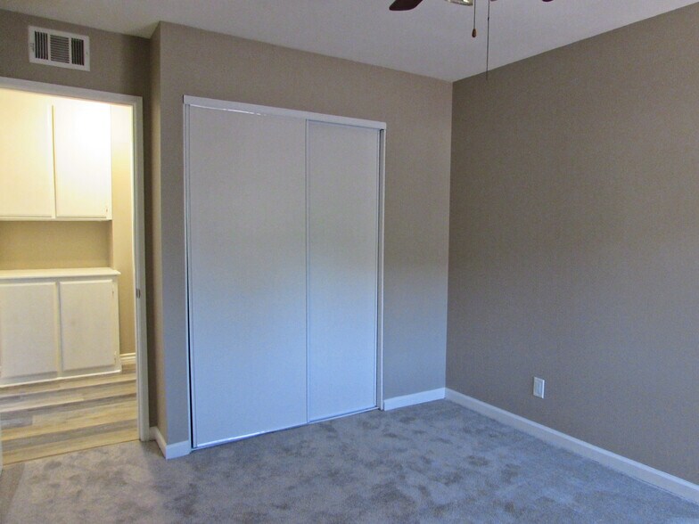 Bed #2 - 15847 Cindy Ct