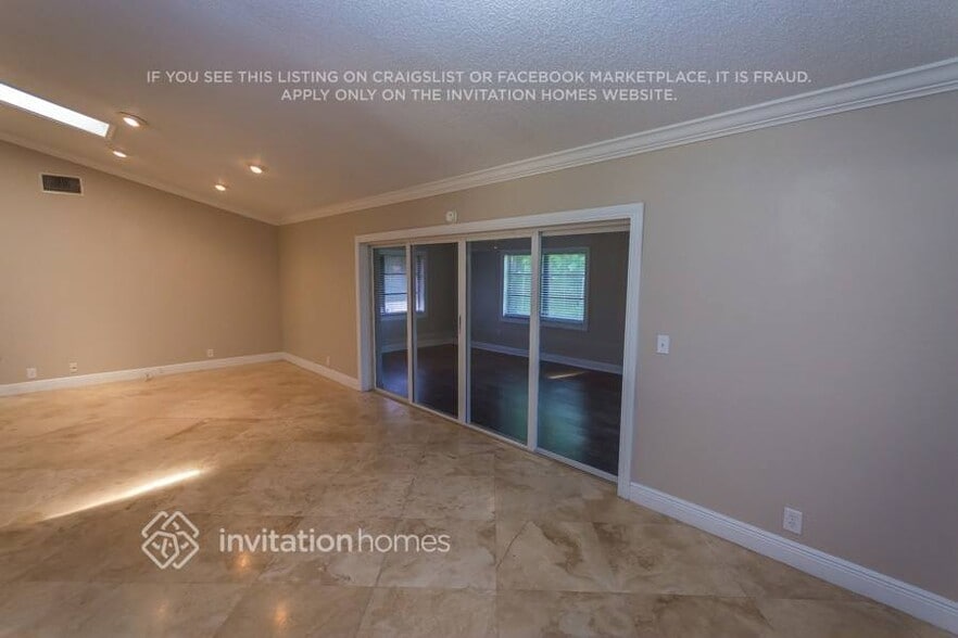 Building Photo - 19745 Colorado Cir