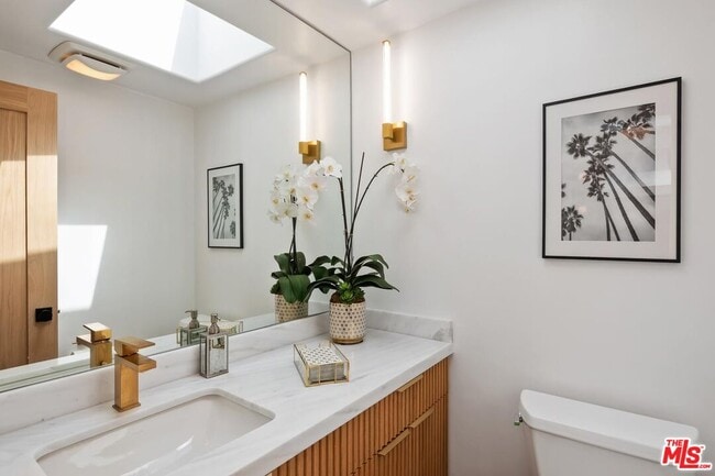 Building Photo - 11874 S Beach Club Way