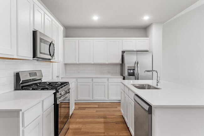 Building Photo - 2010 Sandpiper Wy