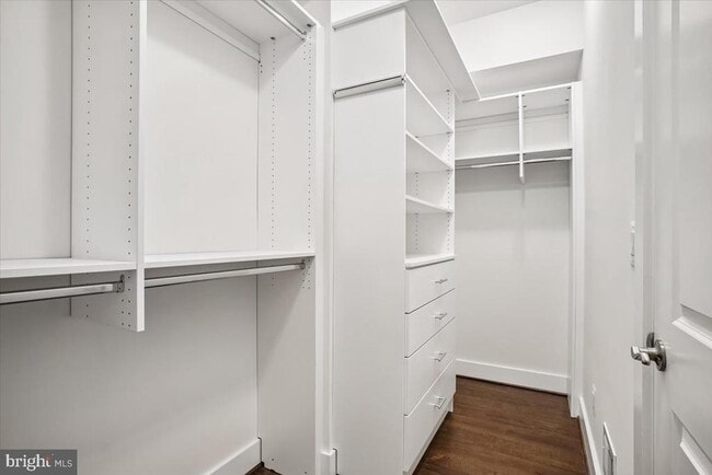 Building Photo - 3016 20th St S