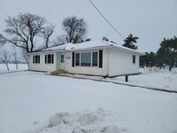 Building Photo - 4998 10th Ave