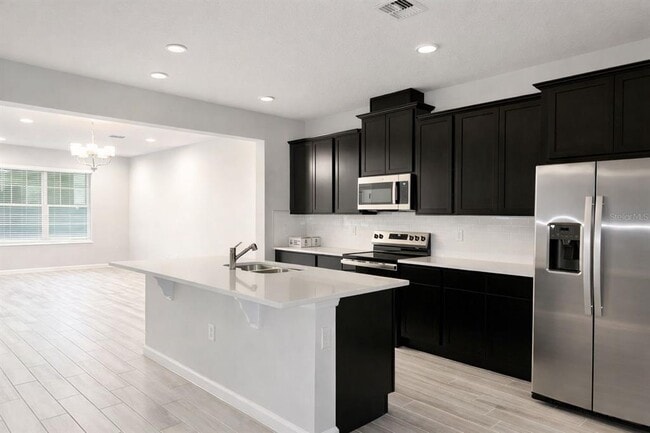 Building Photo - 9249 Gran Teatro Dr