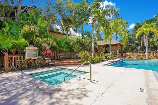 Building Photo - 482 N Pin Oak Pl