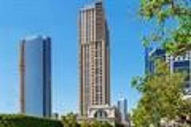 Building Photo - Beautiful Condo at Electra!