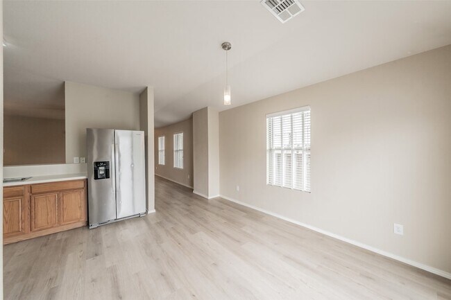 Building Photo - 629 Chalk Knoll Rd