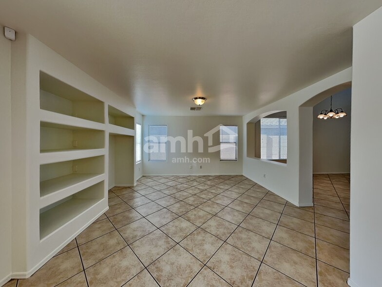 Building Photo - 7225 W Williams St