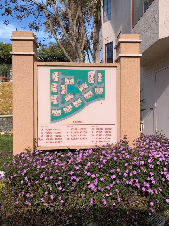 Building Photo - 10252 Danube Dr