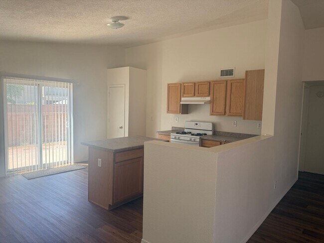 Building Photo - 3716 Rancher Loop NE