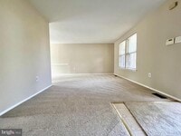 Building Photo - 15705 Anamosa Dr