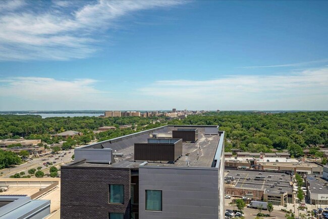 Building Photo - 625 N Segoe Rd