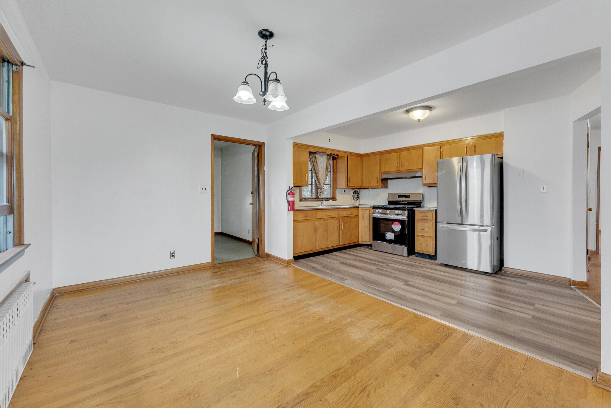 Building Photo - 480 N Midland Ave