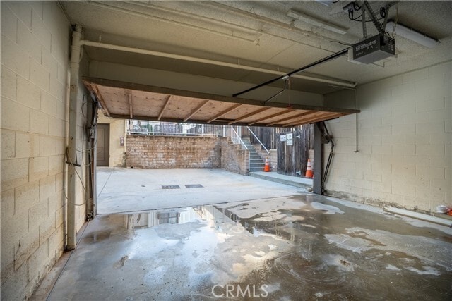 Building Photo - 4939 Laurel Canyon Blvd