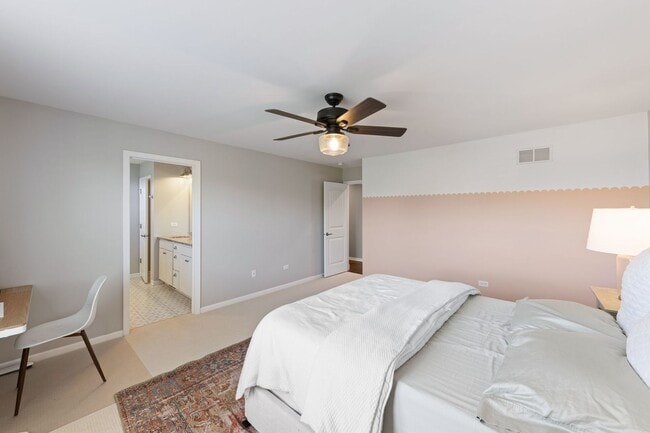 Building Photo - 2524 Balsam Cove Rd