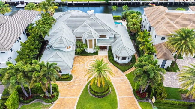 Building Photo - 396 E Coconut Palm Rd