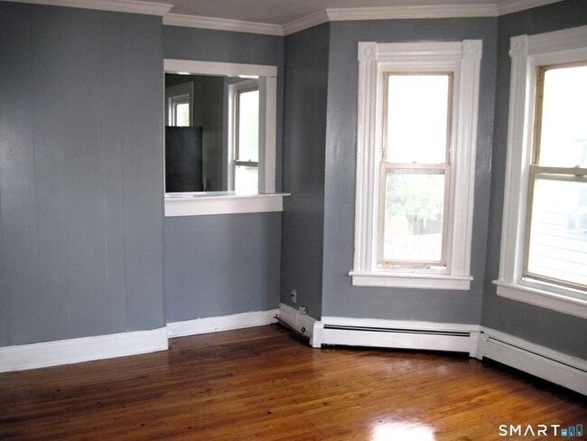 Building Photo - 78 Whitmore St