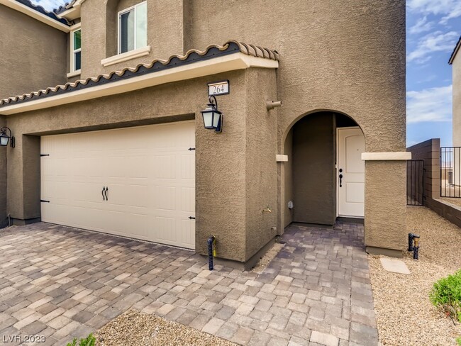 Building Photo - 264 Quail Finch Dr