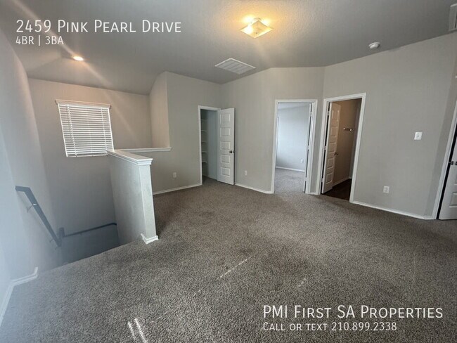 Building Photo - 2459 Pink Pearl Dr