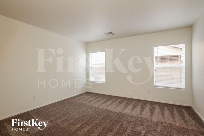 Building Photo - 22805 W Solano Dr