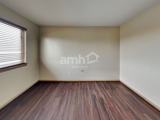 Building Photo - 938 Anndon Ln