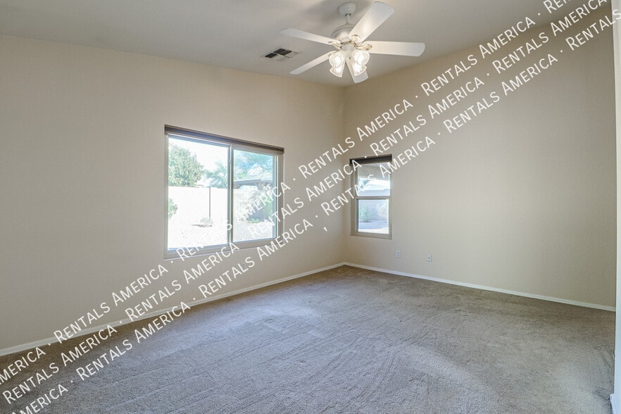 Building Photo - 10464 E Jan Cir