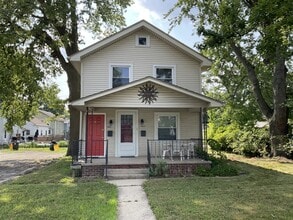 Building Photo - 1411 N Anthony Blvd