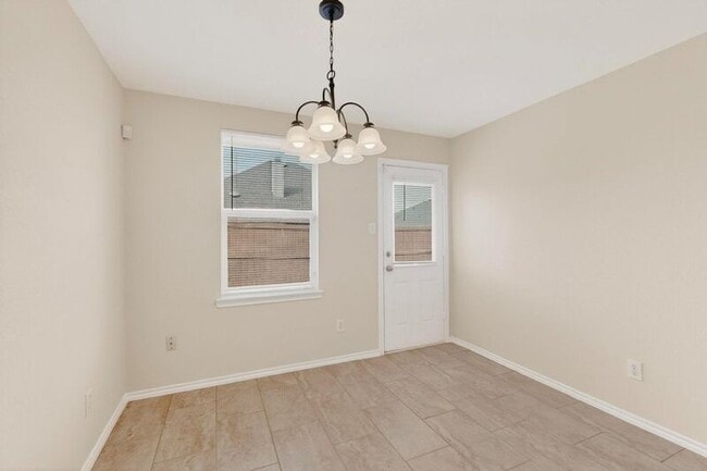 Building Photo - 12829 Pearson Dr