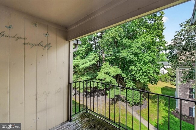 Building Photo - 20208 Shipley Terrace