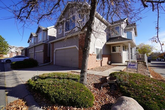 Building Photo - 8521 S Upham Way